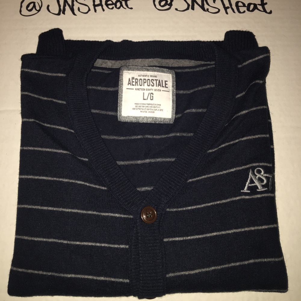 Sweet clean men’s Aeropostale